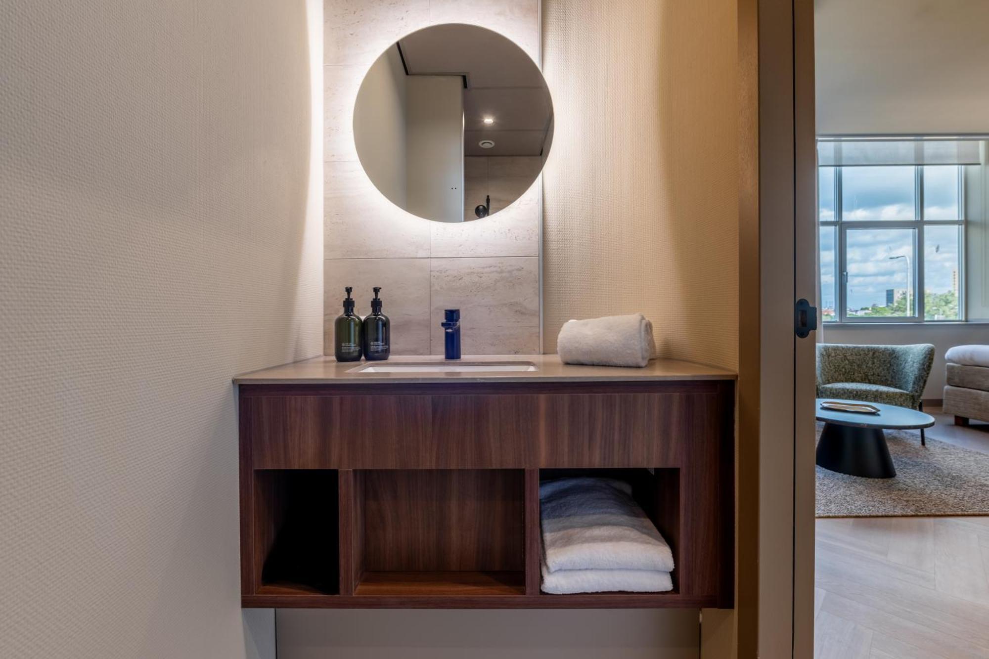 Hotel De Zeevaartschool Vlissingen Dış mekan fotoğraf