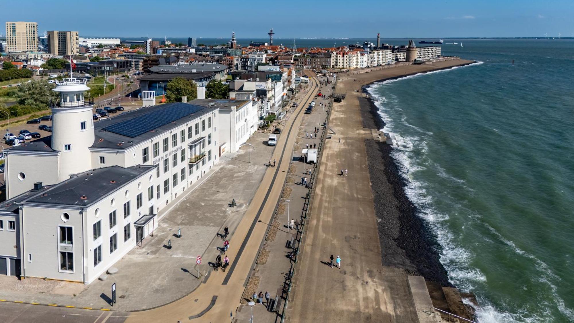 Hotel De Zeevaartschool Vlissingen Dış mekan fotoğraf